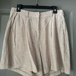 Old Navy Women's Tan Linen Shorts Size Large